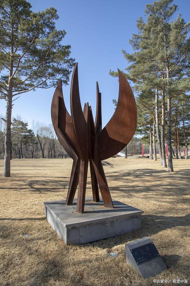 平果锈钢板雕塑